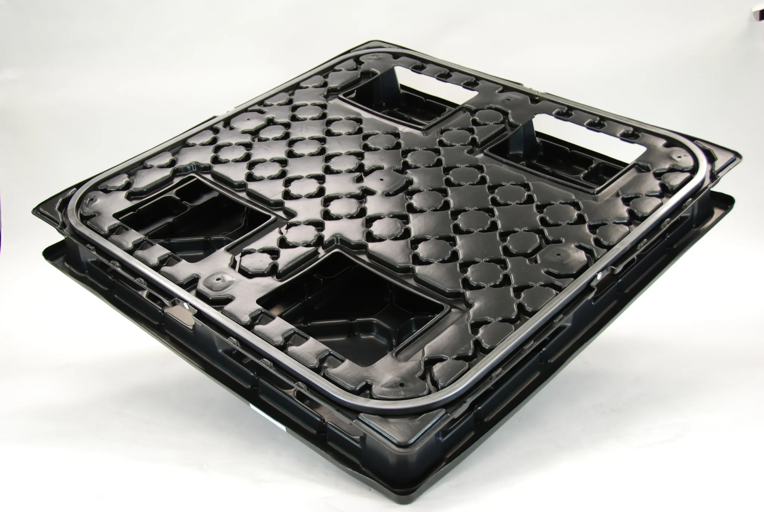 nestable pallets