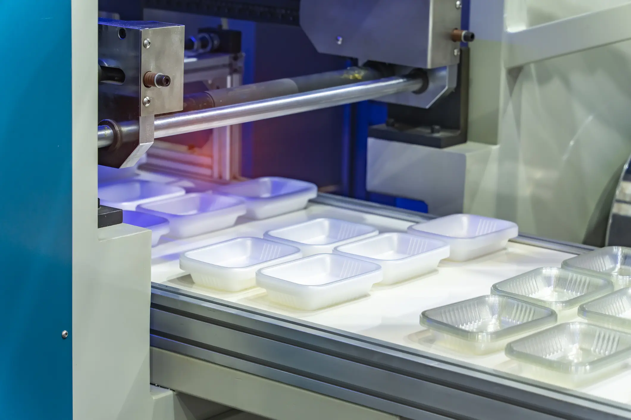 plastic thermoforming manufacturing